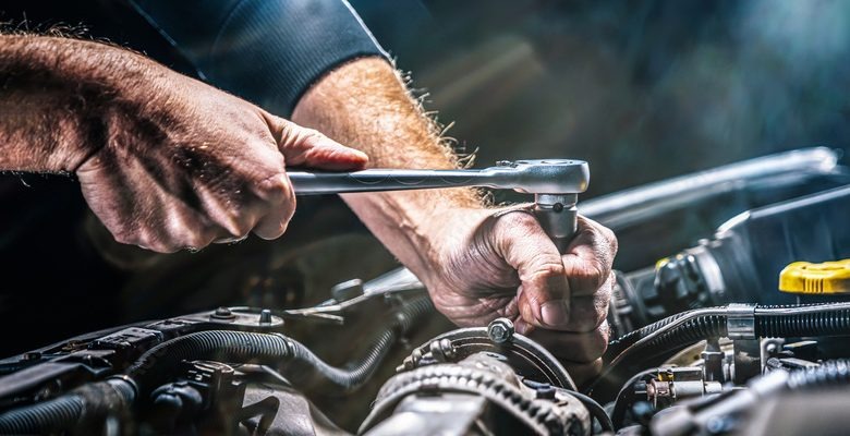 چرا تعمیرگاه مکانیکی و تنظیم موتور خودرو داودی در ایذه را انتخاب کنیم؟